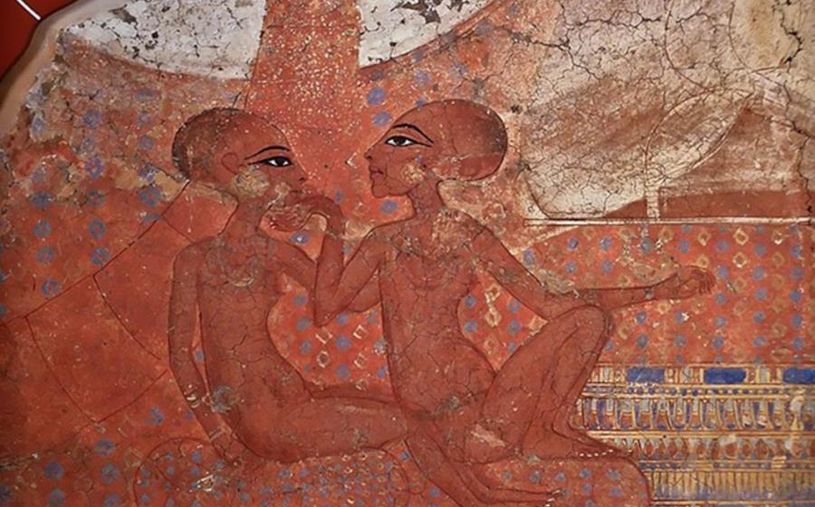 Fragment of a mural representing Akhenaten and Nefertiti  (1345 – 1335 BC) Museo Ashmolean (Jl FilpoC/ CC BY-SA 4.0)