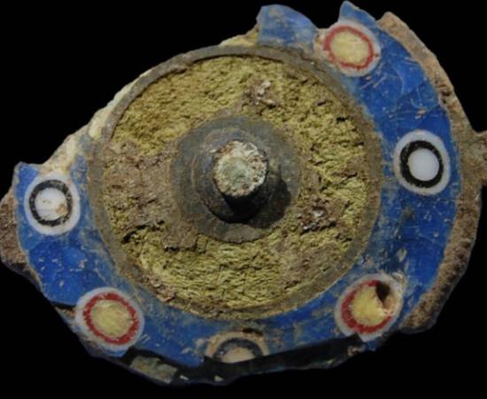 Roman military brooch found buried as foundation offering at Iron Age Scottish settlement in South Ayrshire, Scotland